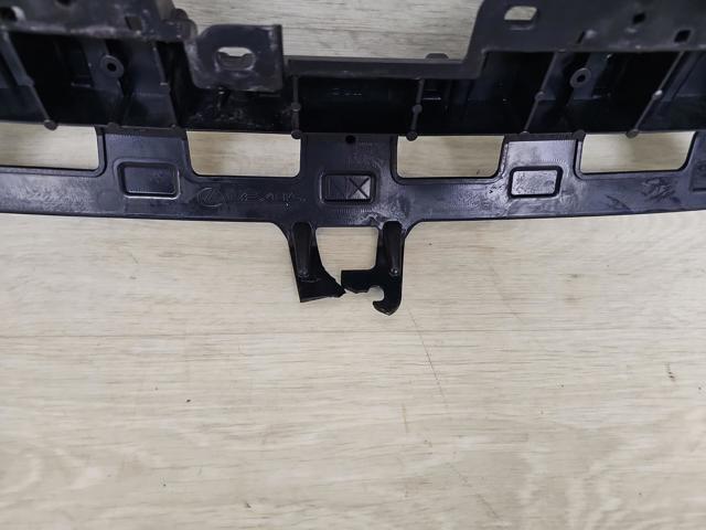 5311478011 TOYOTA Кронштейн решетки радиатора купить в Хмельницкий