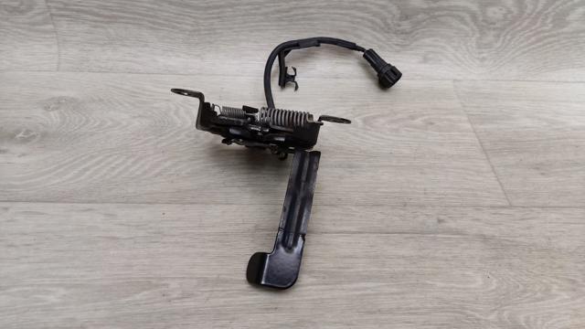 5351076071 TOYOTA Замок капота купить в Львов