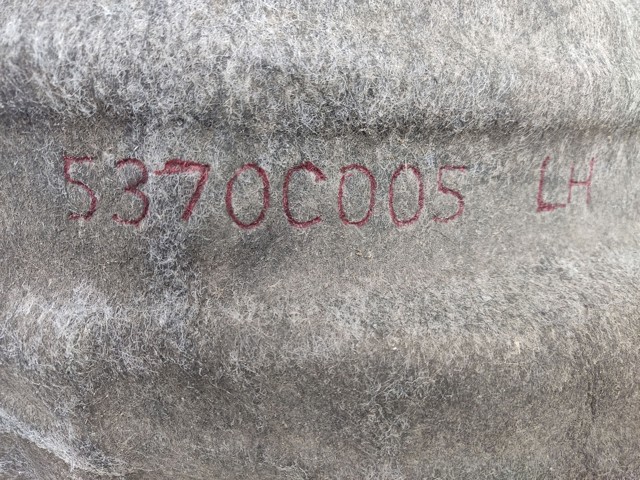 5370C005 Подкрылок задний левый купить Черновцы