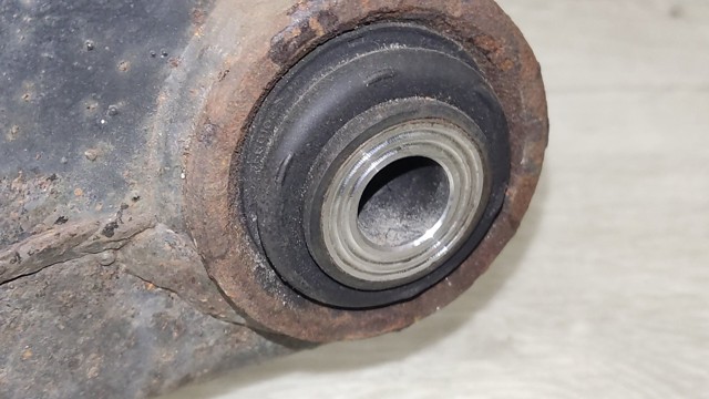 551B05NA0B NISSAN Рычаг задней подвески нижний правый купить в Черкассы