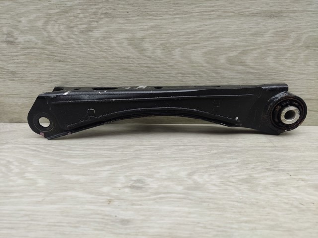 55250D5200 HYUNDAI Рычаг задней подвески нижний левый купить в Тернополь