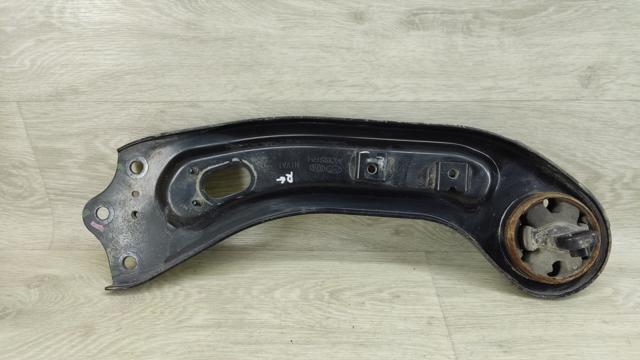 55271S1000 Рычаг (тяга) задней подвески продольный нижний правый купить Ужгород