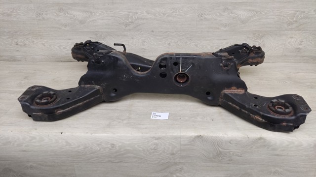 Поперечка задней подвески 554005NA3B NISSAN