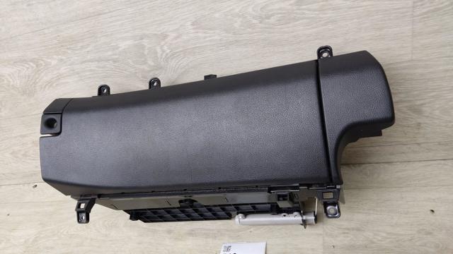 TOYOTA 5555076040C0 в наличии Ужгород