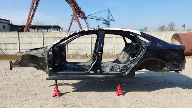VAG 561805116A в наличии Винница