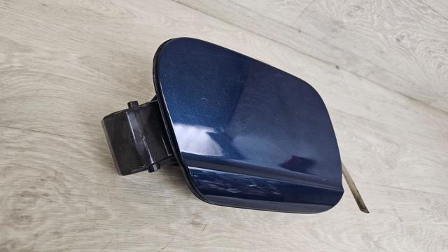 561809857LGRU VAG Лючок бензобака купить в Каменское