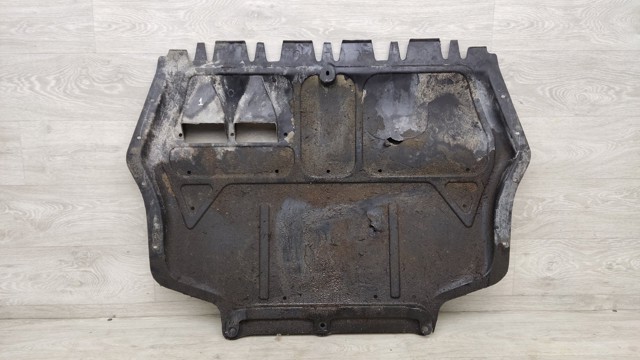 VAG 561825237D Защита двигателя в наличии Полтава