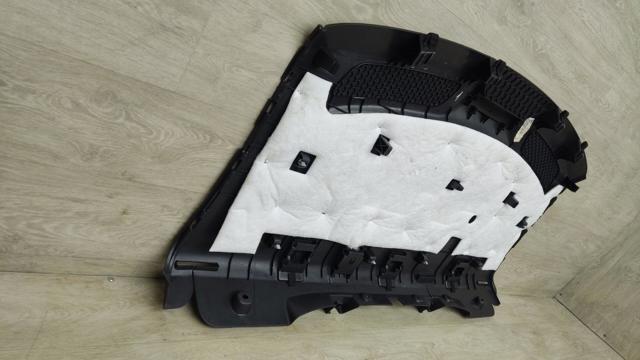 VAG 561863413H82V Полка салона задняя в наличии Украина