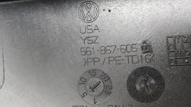 561867605F82V Обшивка (облицовка) крышки багажника (двери 3/5-й задней) купить Днепр