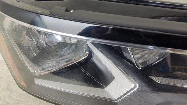 VAG 561941006E Фара правая в наличии Полтава
