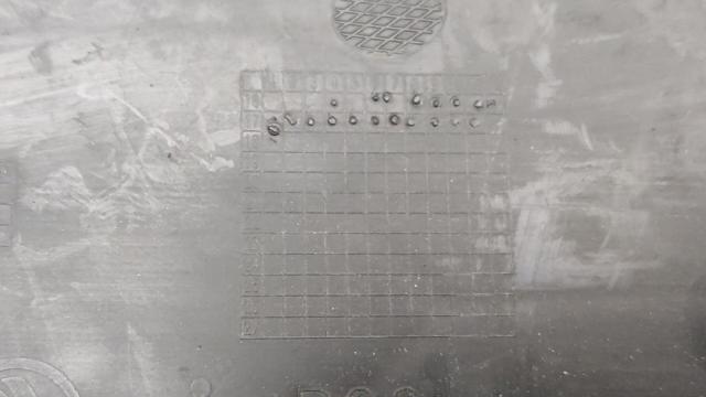 VAG 565807367 Решетка бампера переднего левая в наличии Чернигов