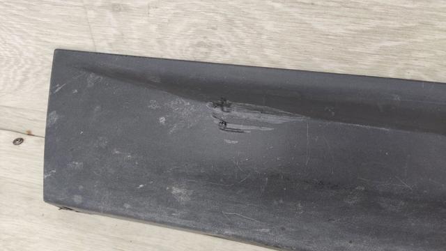 565854939 VAG Молдинг двери передней левой купить в Запорожье