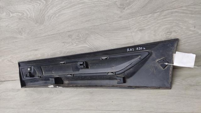 5757A410 Молдинг двери задней правой купить Харьков