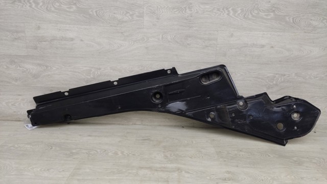 5816542040 TOYOTA Защита днища правая купить в Черновцы