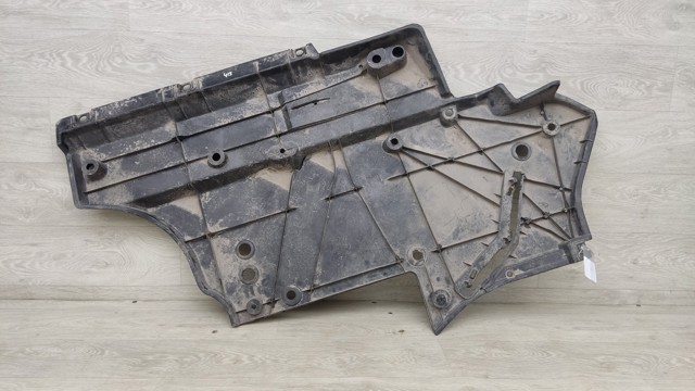 5816642030 TOYOTA Защита днища левая купить в Полтава