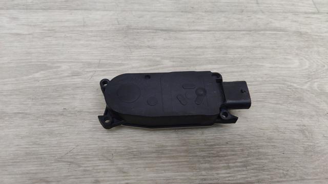 LAND ROVER 5877R1007 в наличии Кривой Рог