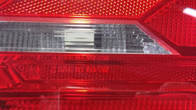 VAG 5C6945260 Фонарь задний правый внутренний в наличии Сумы