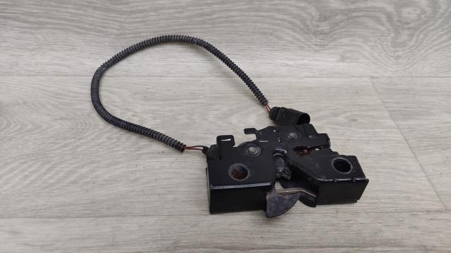 Запор капота (замок и привод замка капота) 5C7823509B VAG