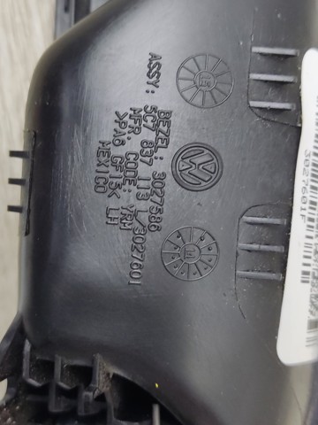 VAG 5C7837113L в наличии Украина