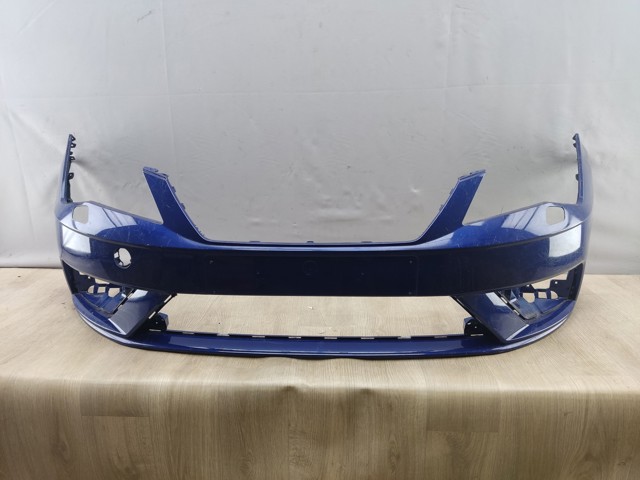 5F0807221R VAG Передний бампер купить в Киев