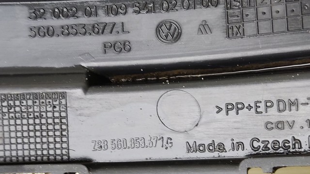 VAG 5G0853677L в наличии Ровно