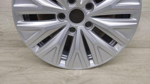 5GM601025AC8Z8 VAG Диски колесные литые (легкосплавные, титановые) купить в Хмельницкий