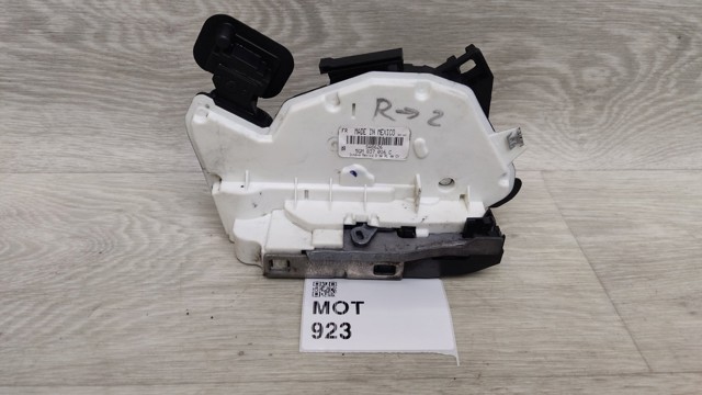 Внутренний дверной замок 5GM837016C VAG