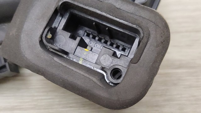 VAG 5GM839015E Замок двери задней левой в наличии Сумы