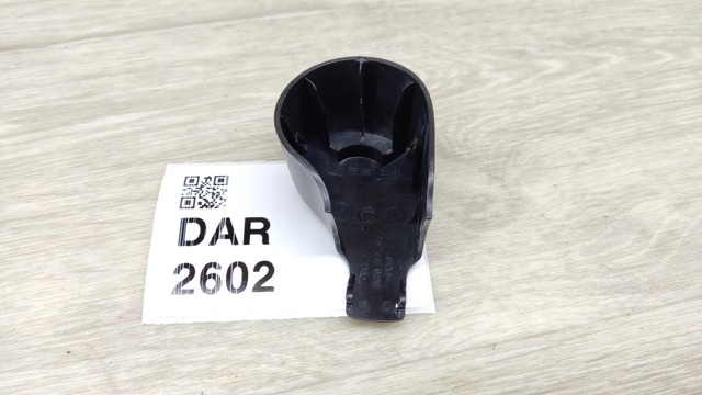 Заглушка гайки крепления поводка заднего дворника1 5GM955435 VAG