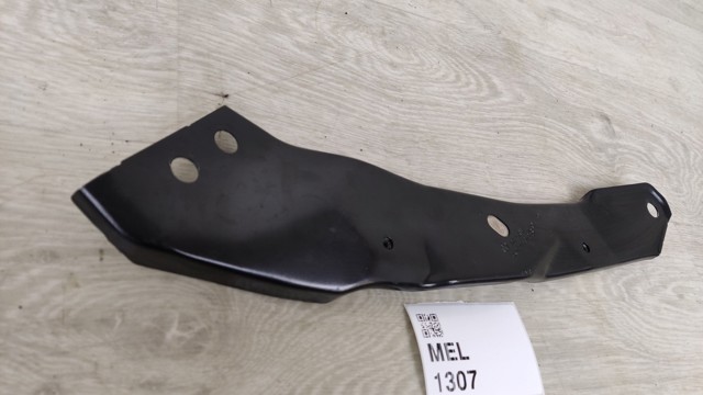 Кронштейн суппорта радиатора, верхний 5K0806929B VAG