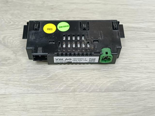 VAG 5NA035736 USB-разветвитель в наличии Каменское