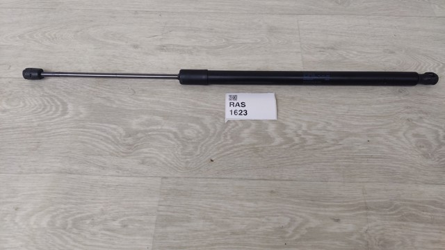Амортизатор задней двери 5NA827550B VAG