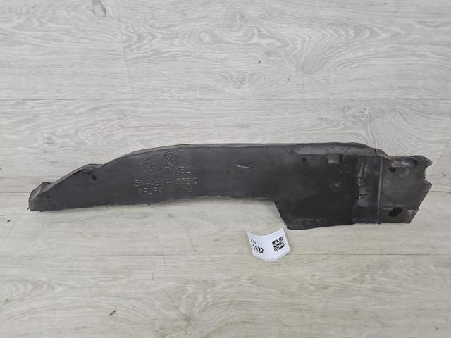 Уплотнитель крыла 5NA864235C VAG