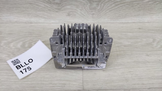 5NB941081C VAG Левая фара купить в Черновцы