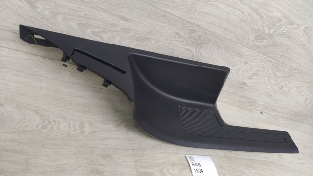 Обшивка стойки кузова внутренняя, задняя правая 5NL863736A82V VAG