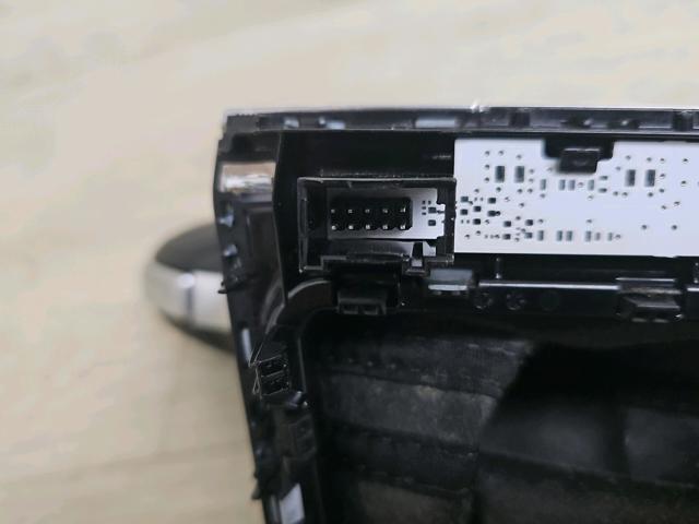 VAG 5NN713203FHQE Рукоятка рычага КПП в наличии Каменское