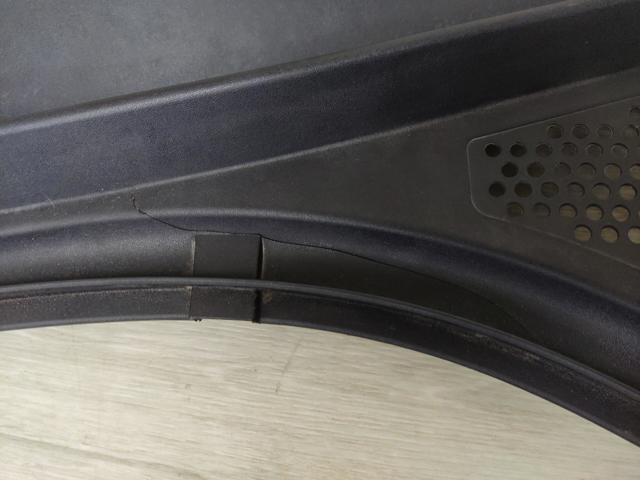 5NN8194039B9 VAG Водосток лобового стекла, жабо купить в Ужгород