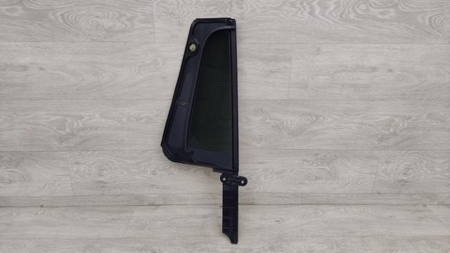 VAG 5NN845213 Стекло-форточка двери задней левой в наличии Черкассы