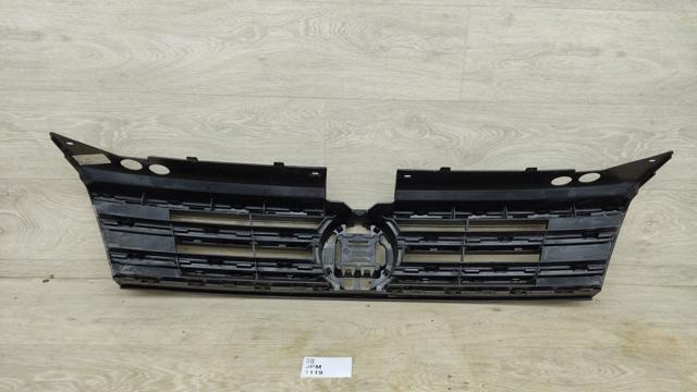 5NN853651EZLL VAG Решетка радиатора купить в Харьков