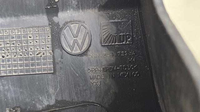 VAG 5NN854732A Расширитель (накладка) арки переднего крыла правый в наличии Ирпень