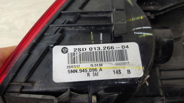 VAG 5NN945096A Фонарь задний правый внешний в наличии Павлоград