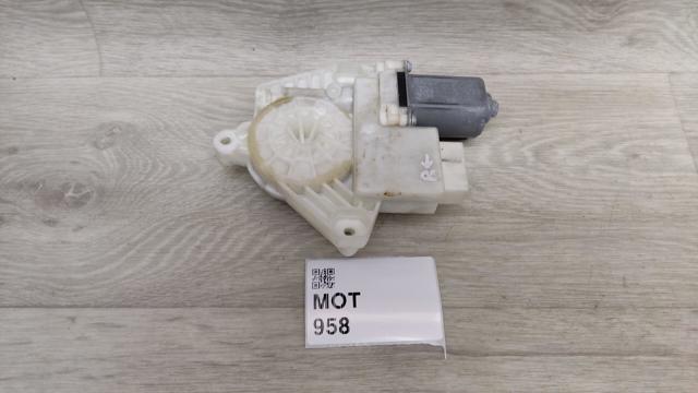 5Q4959812D VAG Мотор стеклоподъемника двери задней правой купить в Каменское