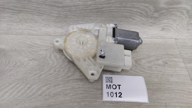 5Q4959812G VAG Мотор стеклоподъемника двери задней правой купить в Львов