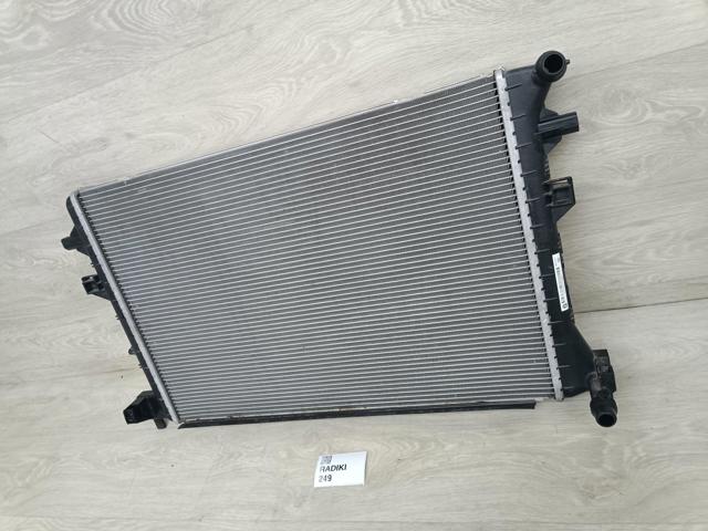 Радиатор водяной 5QM121251P VAG