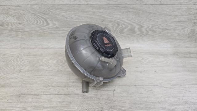 5QM121407B VAG Бачок системы охлаждения купить в Хмельницкий
