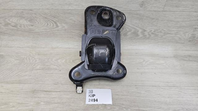 Кронштейн задней балки 5QM501546 VAG