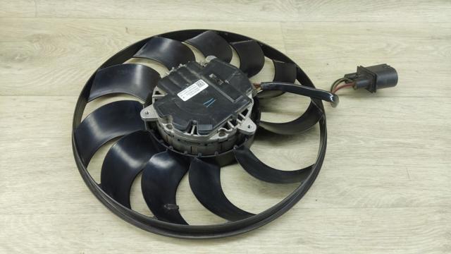 VAG 5QN959455A Электровентилятор охлаждения в сборе (мотор+крыльчатка) правый в наличии Харьков