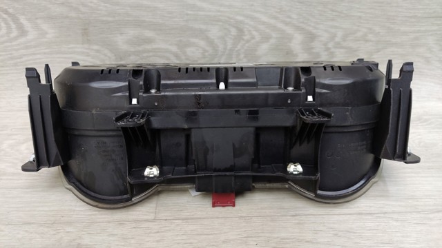 5TA920751 VAG Приборная доска (щиток приборов) купить в Черновцы