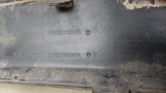 620220025R RENAULT Бампер передний купить в Ужгород