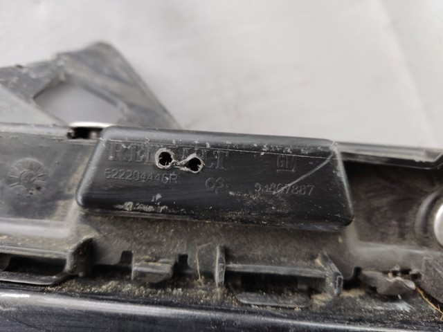 622204446R RENAULT Кронштейн бампера переднего правый купить в Винница